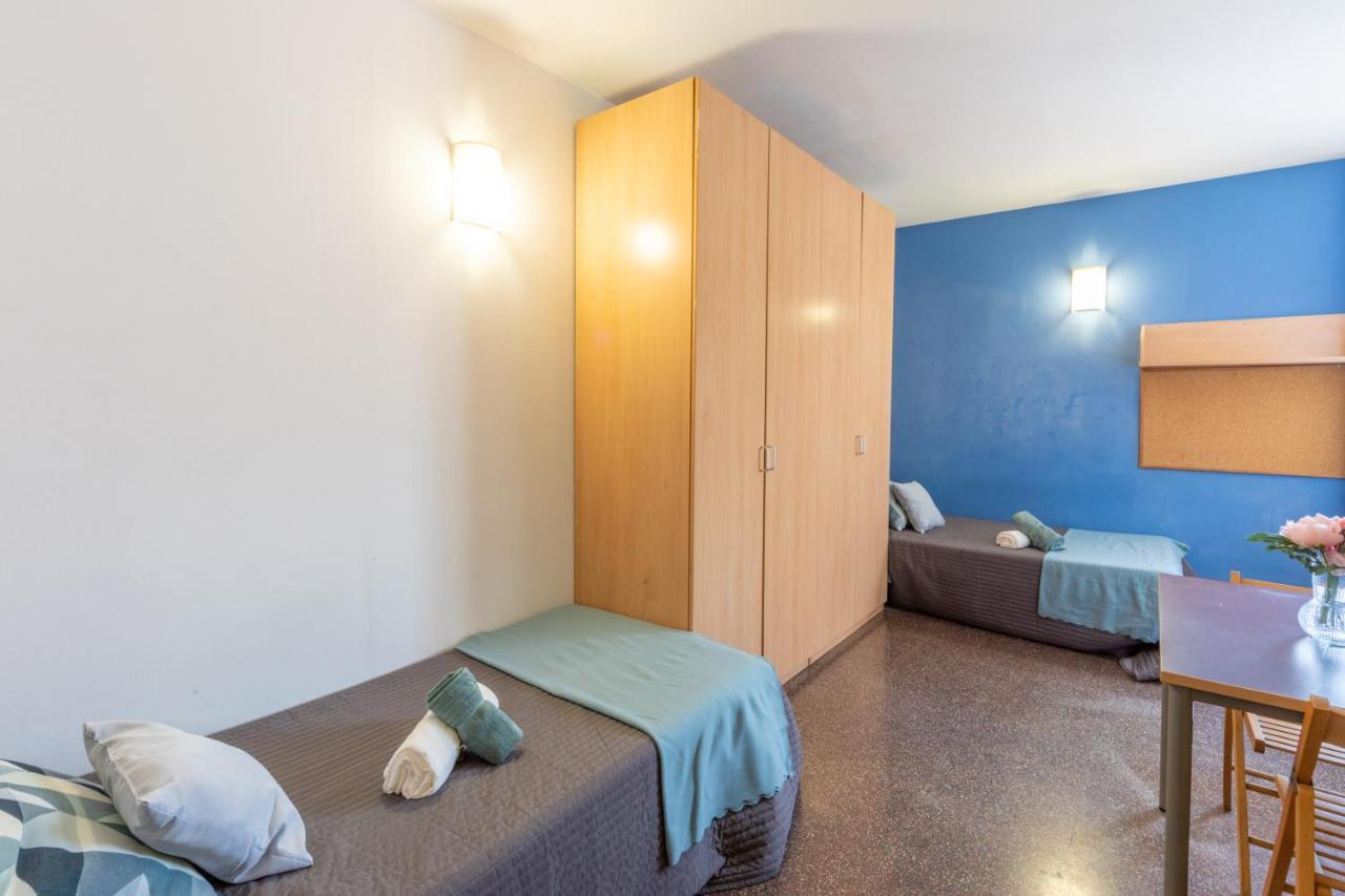 Classic Twin Room