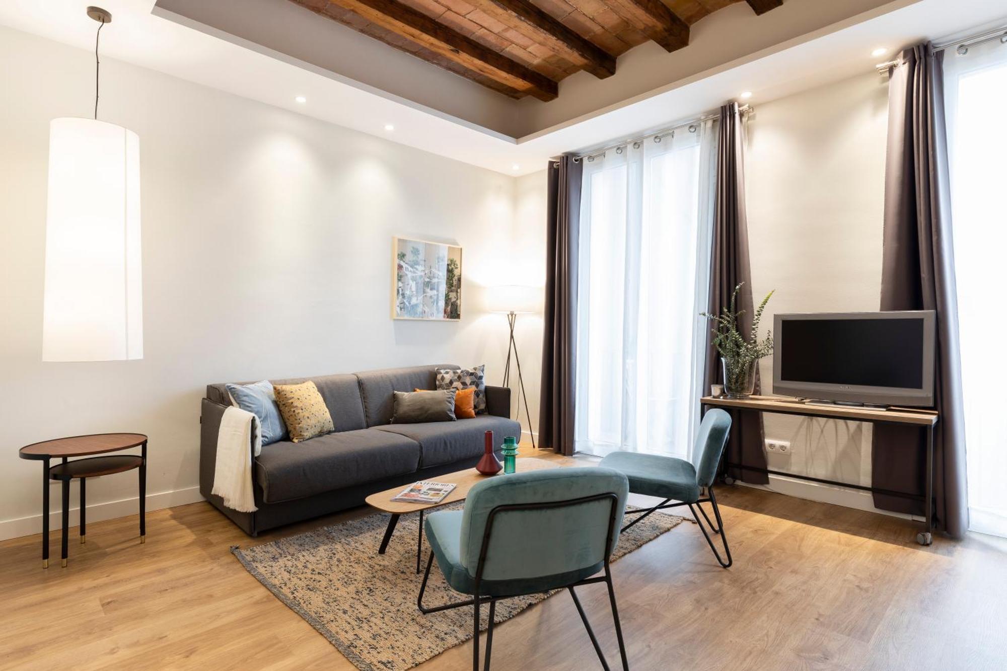 Three-Bedroom Apartment,1273210126:JPEG