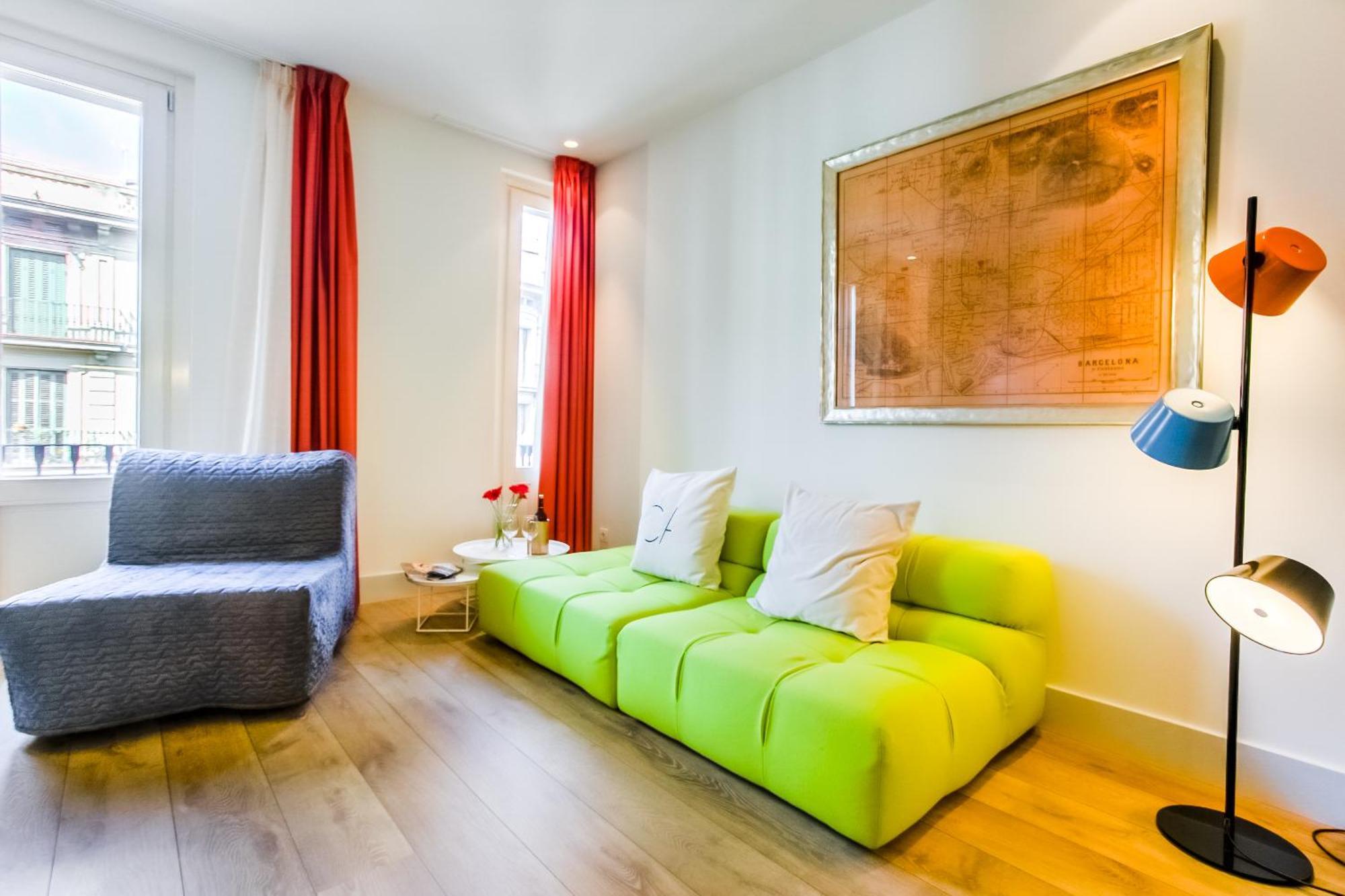 One-Bedroom Apartment 1,1278905926:JPEG