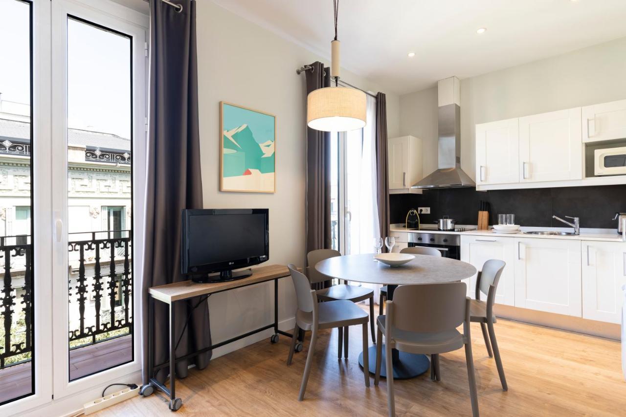 Two-Bedroom Apartment 2 Bathrooms