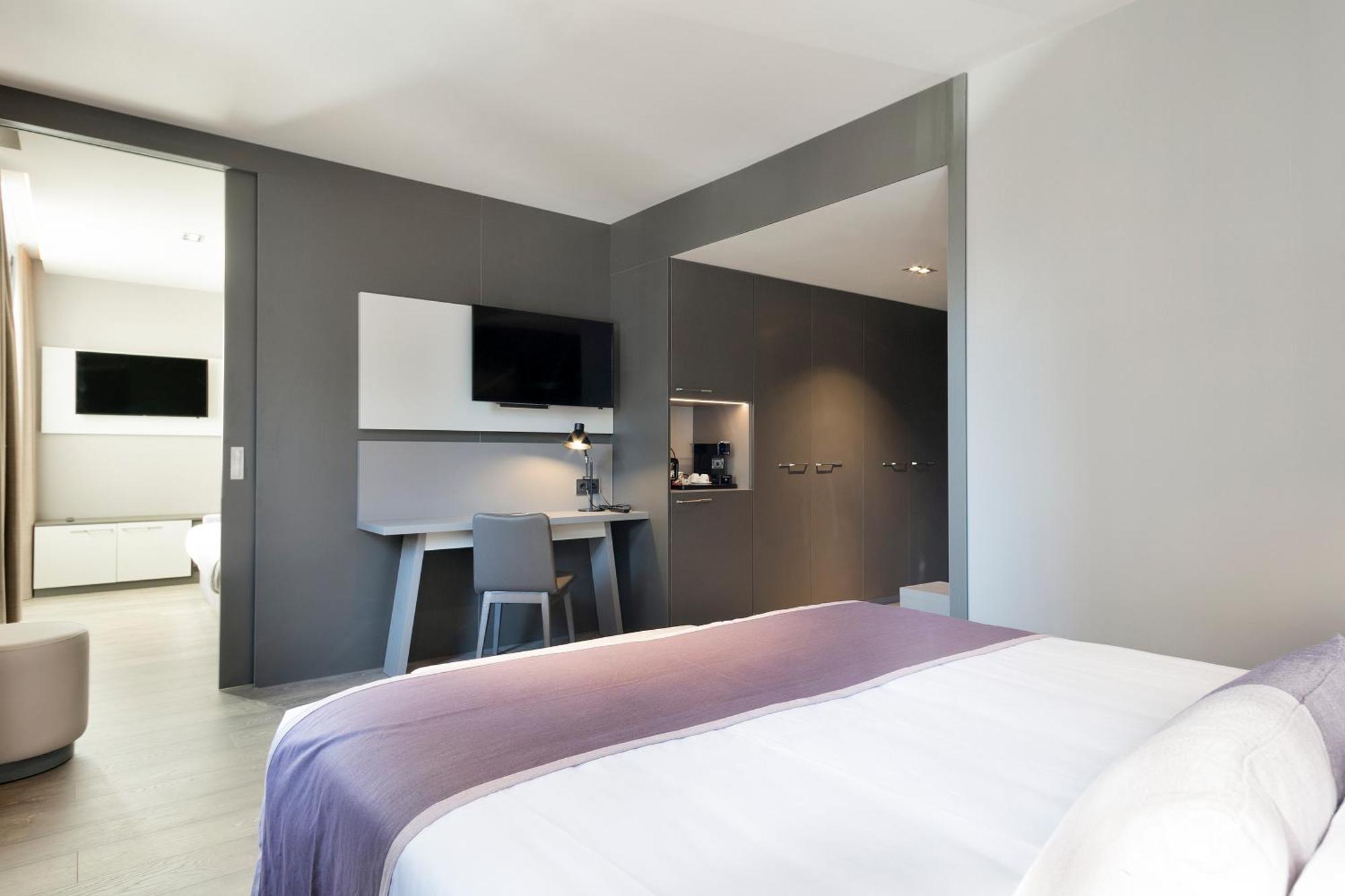 Junior Suite,1436595007:JPEG