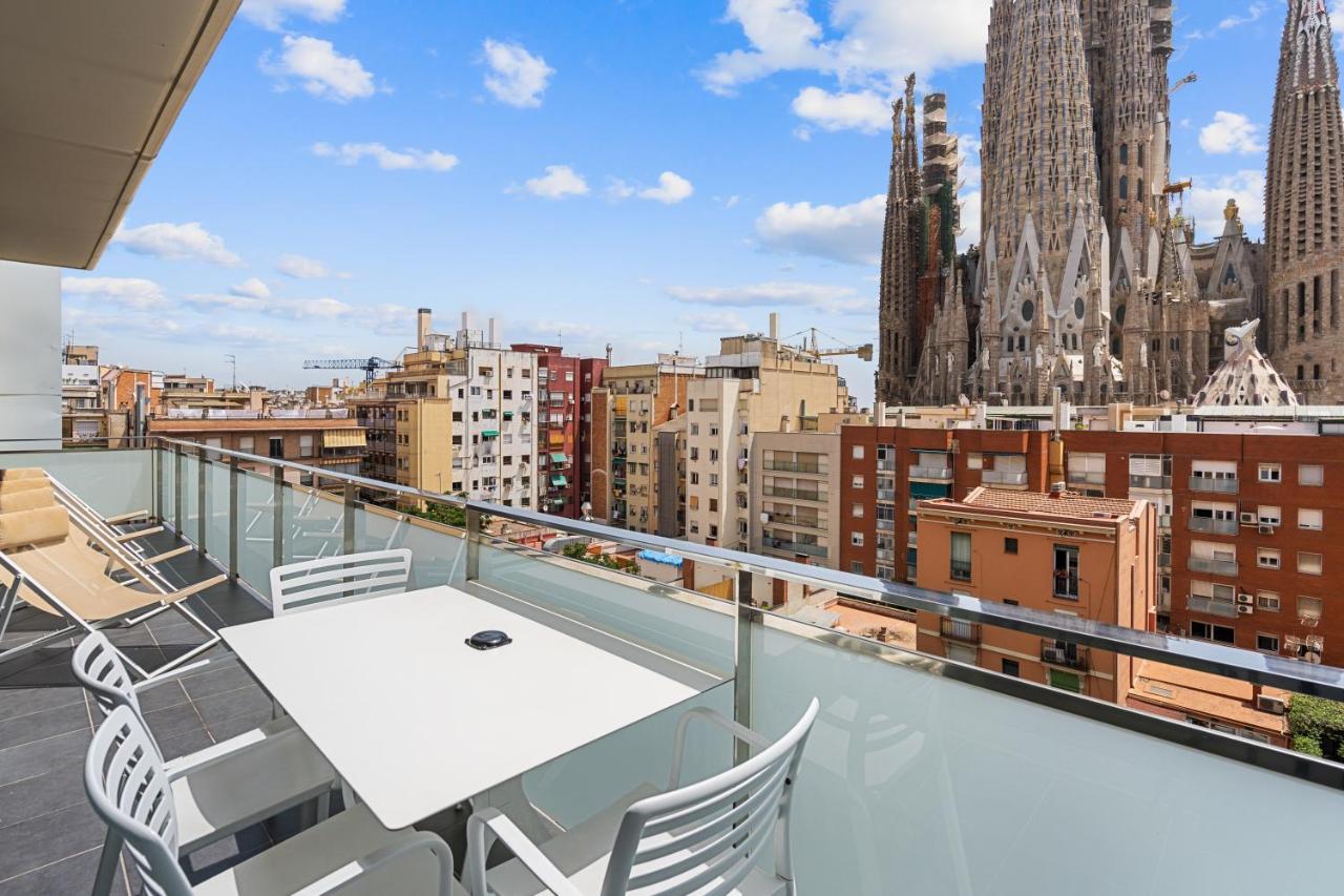 Four-Bedroom Apartment with City View