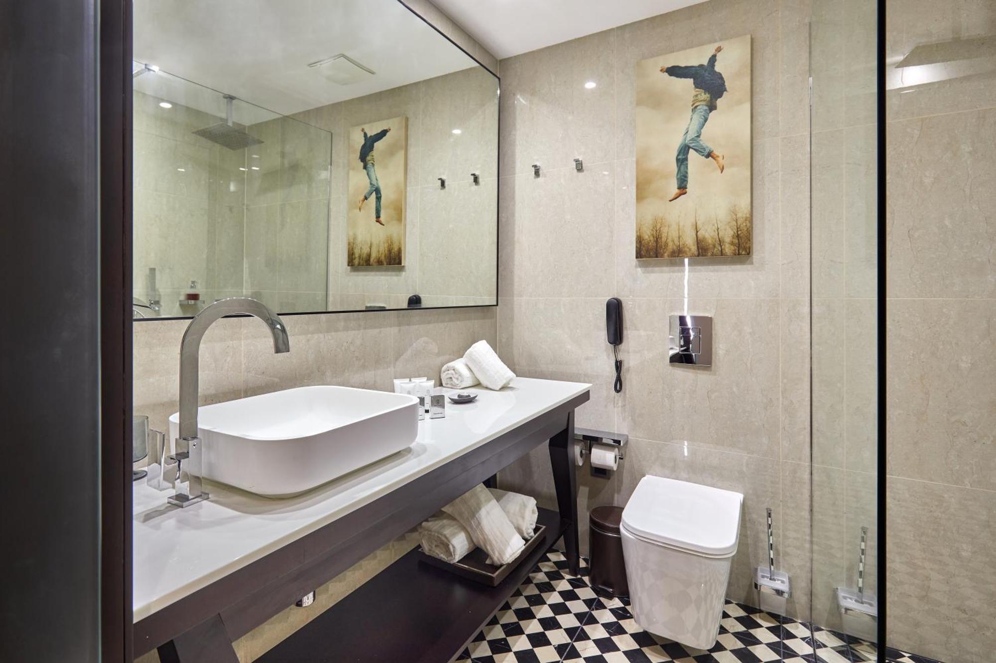 Small Triple Room