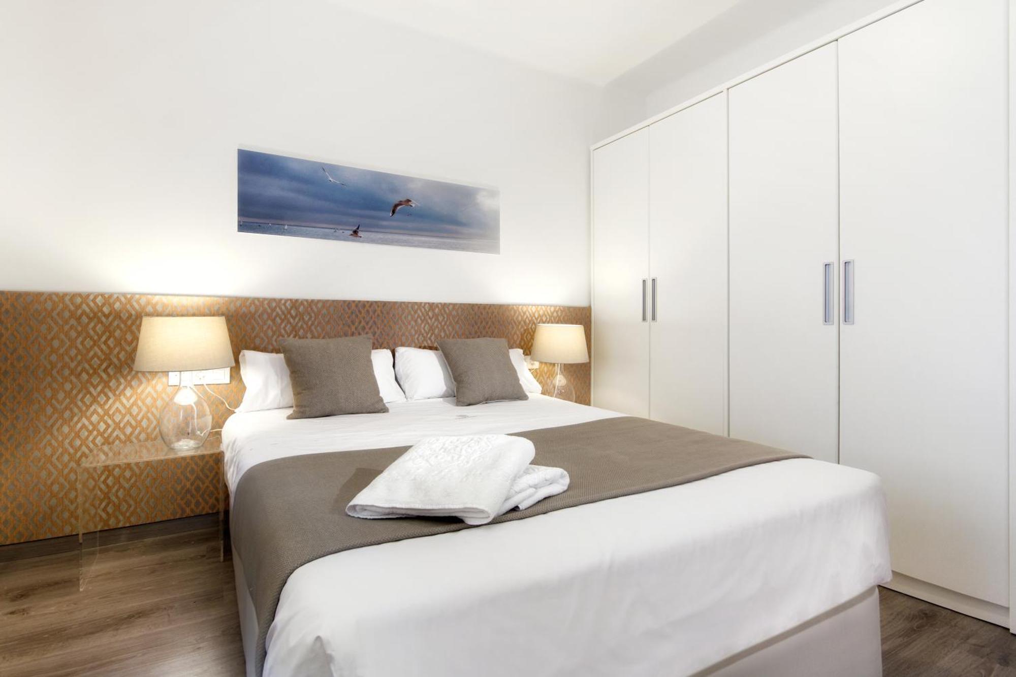 Family Four-Bedroom Apartment