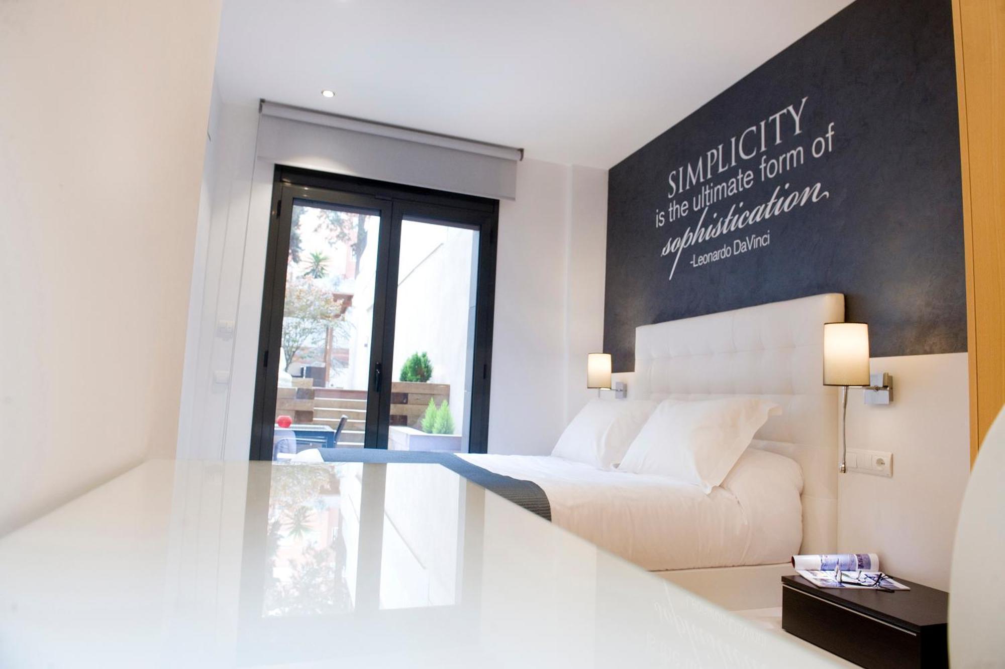 One-Bedroom Apartment Garden