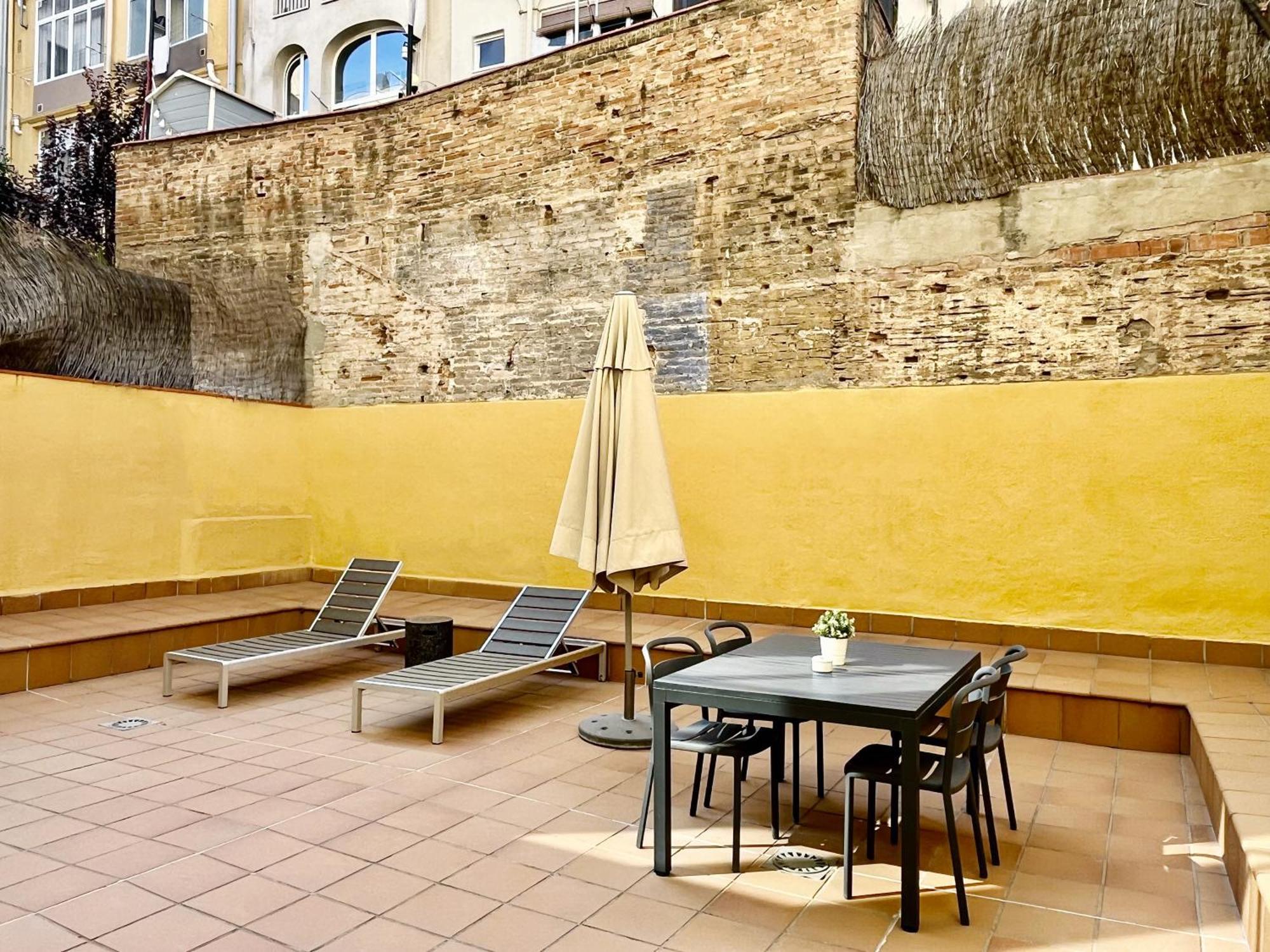 Two-Bedroom Apartment with Terrace