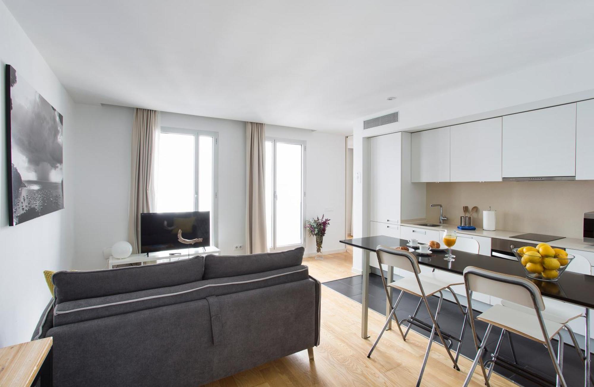 One-Bedroom Apartment