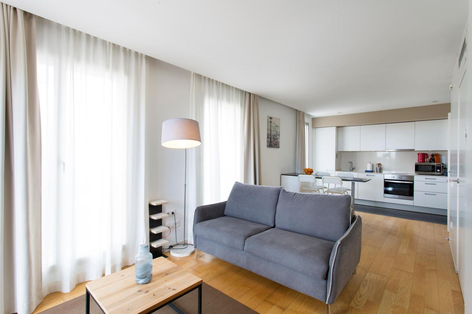 One-Bedroom Apartment