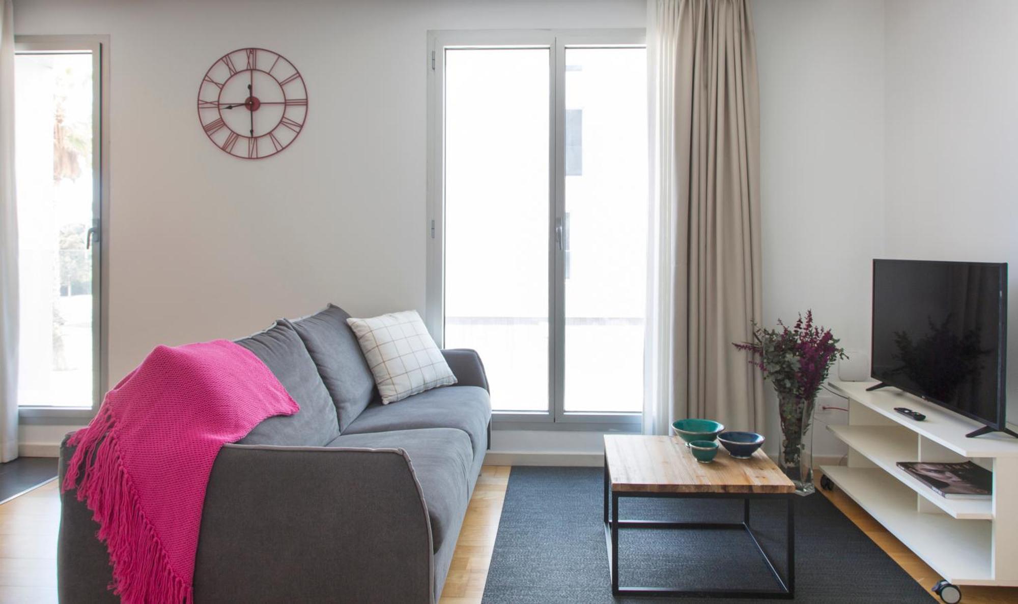 One-Bedroom Apartment