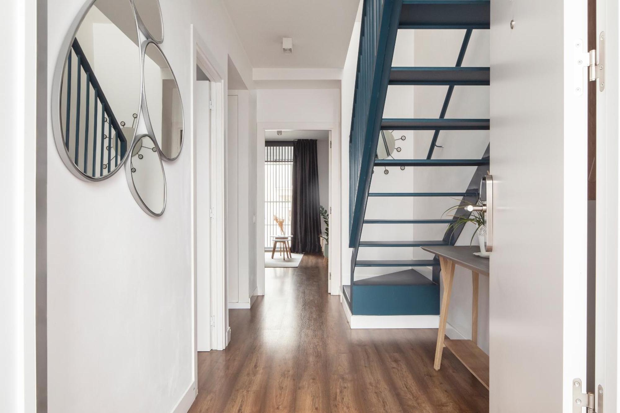 One-Bedroom Apartment Terrace Bilbao 11