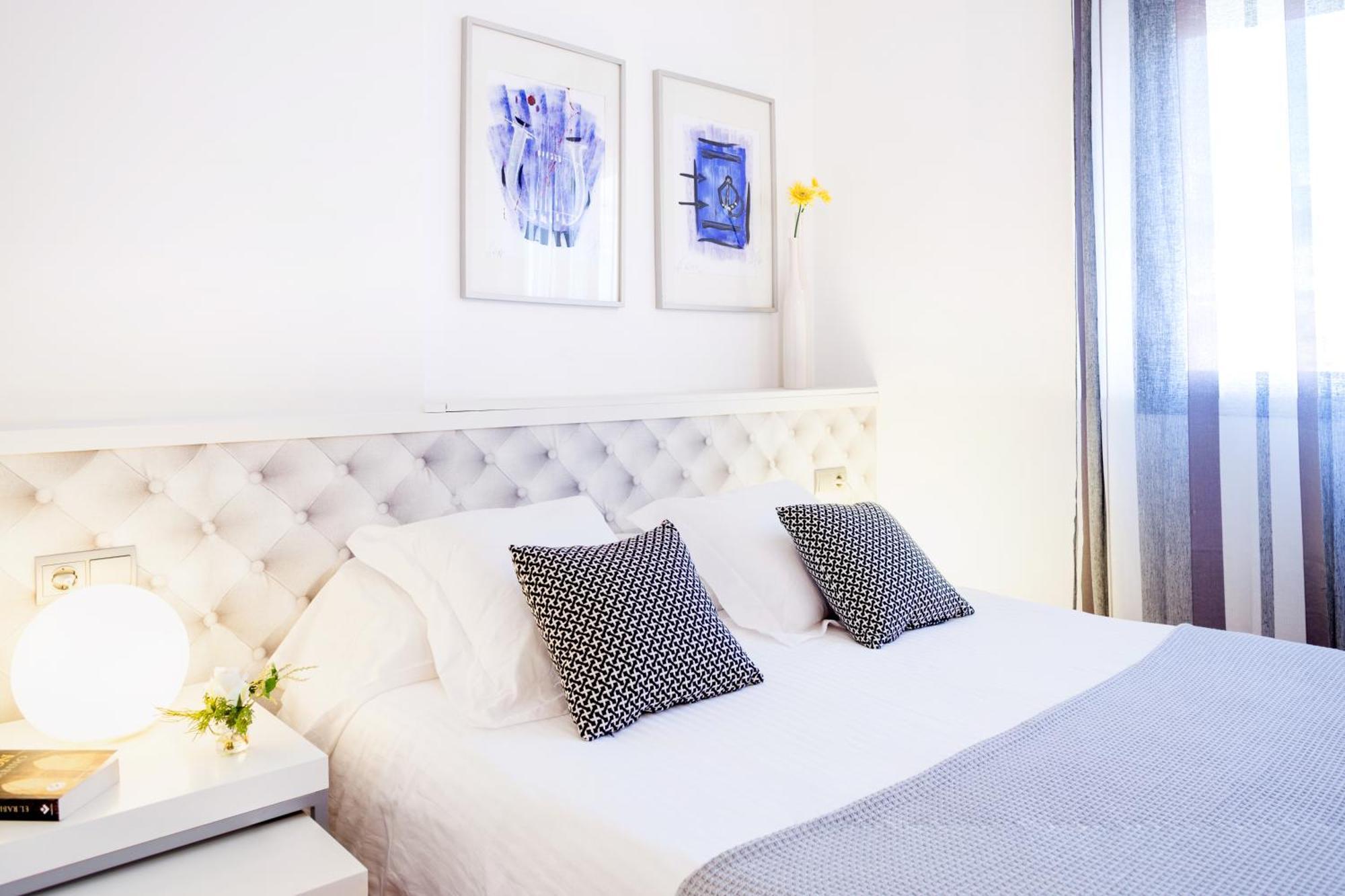 One-Bedroom Apartment Galceran Marquet 8