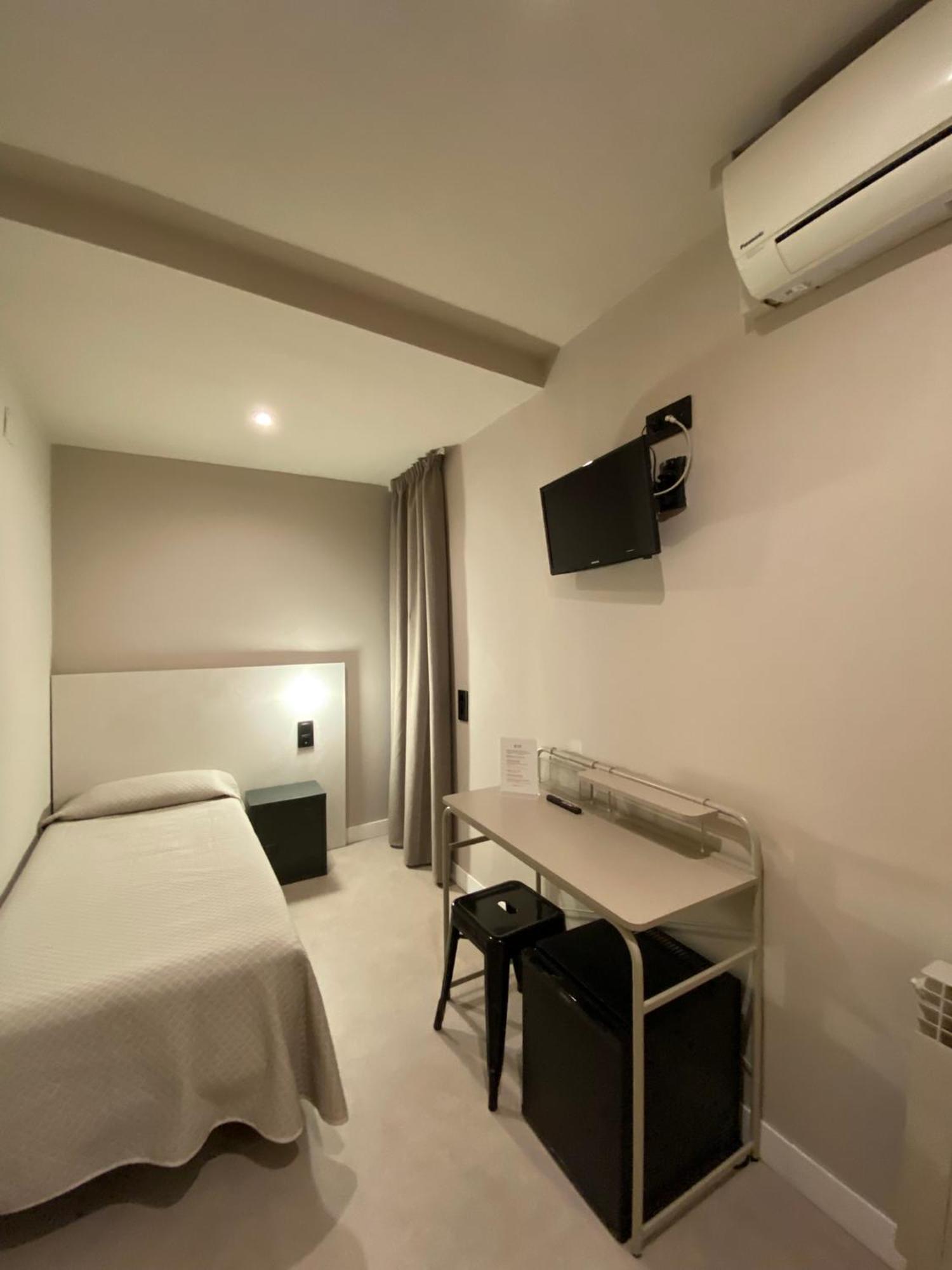 Economy Single Room