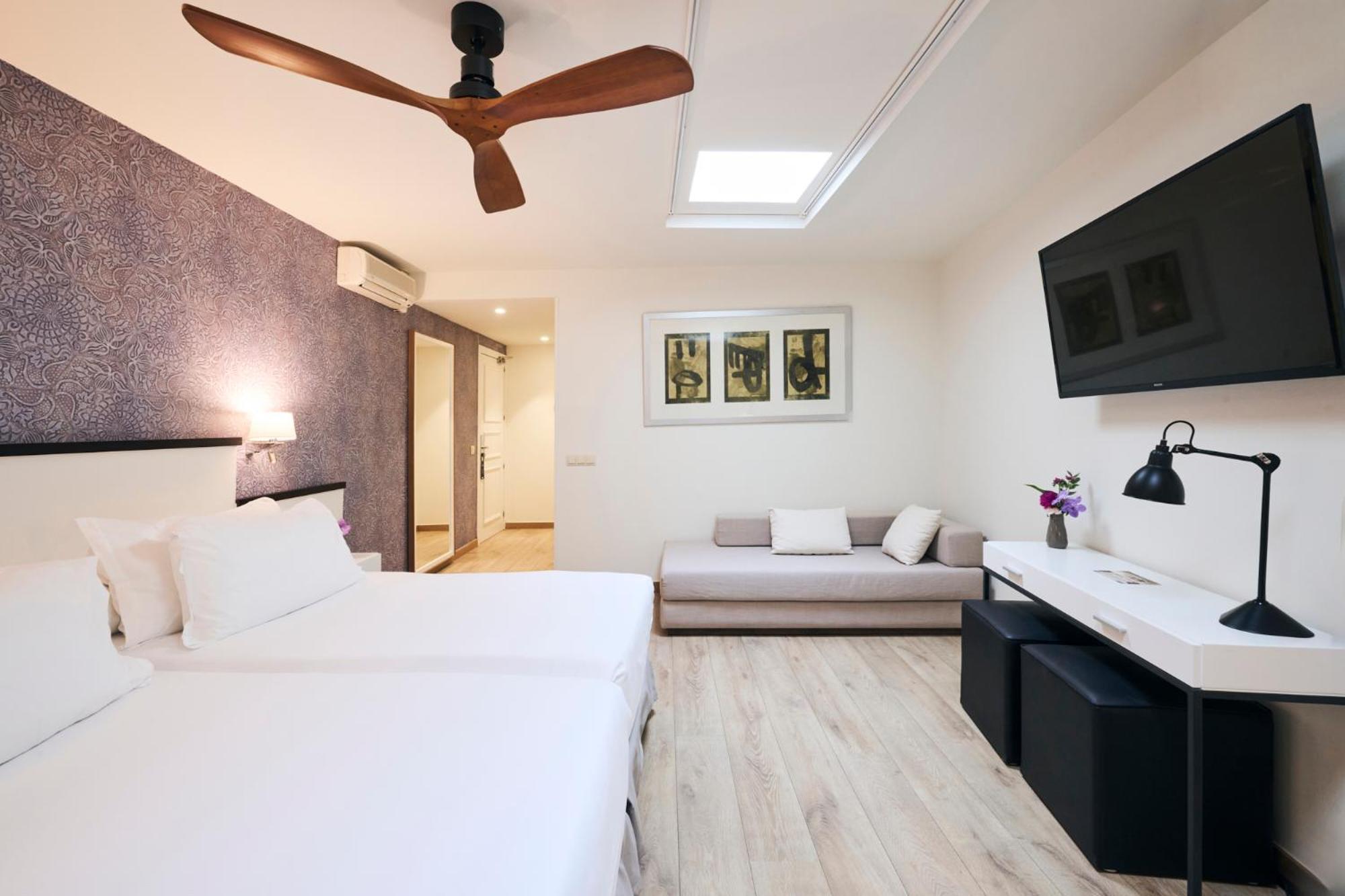Superior Triple Room