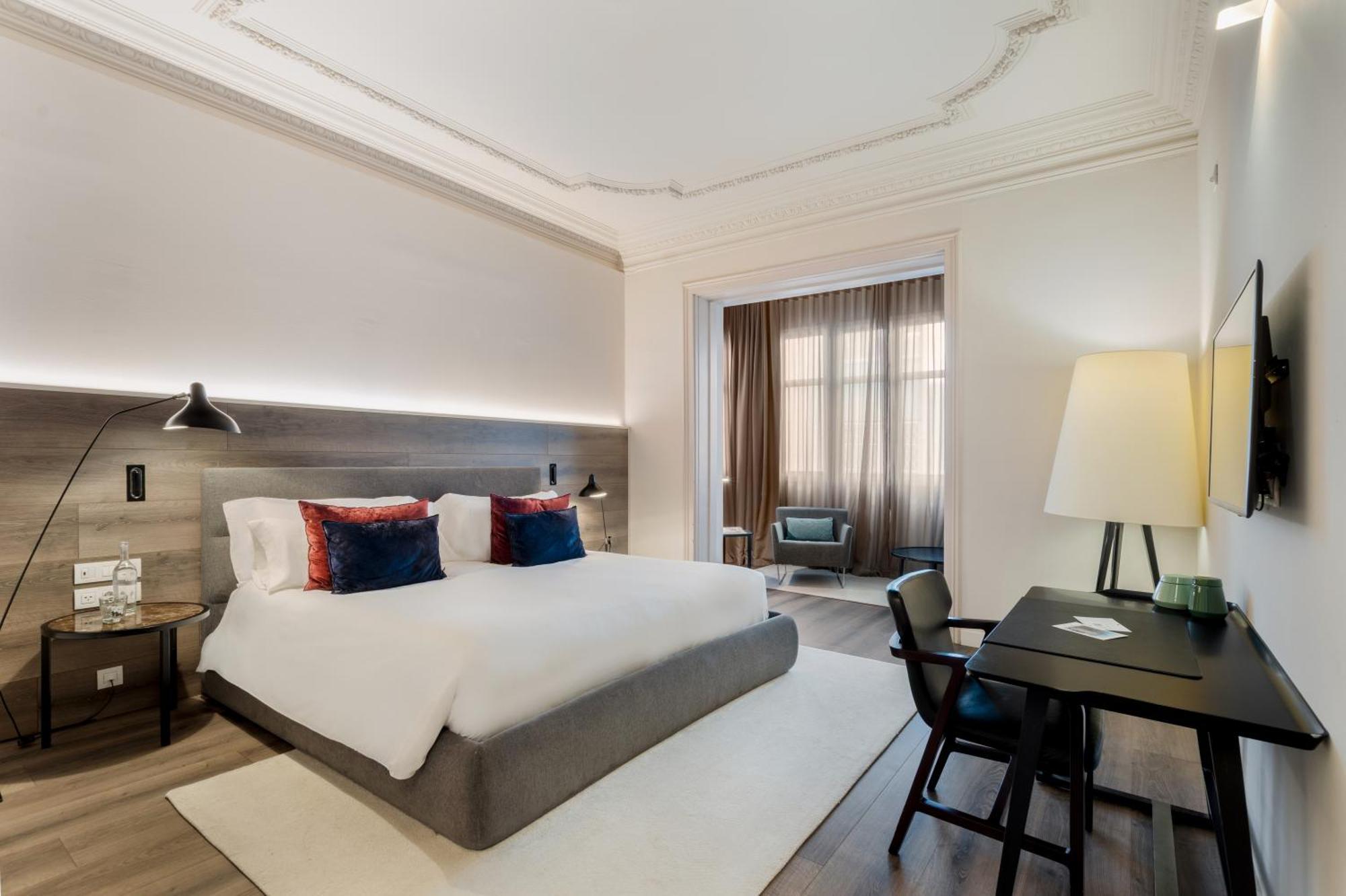 Superior Four-Bedroom Apartment