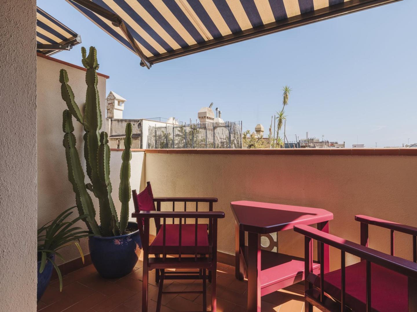 Small Double Room with Terrace