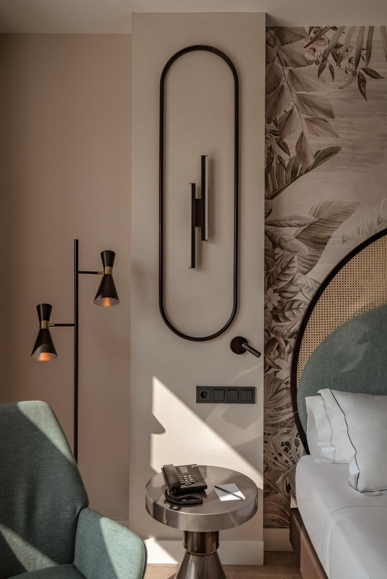 Vincci Room