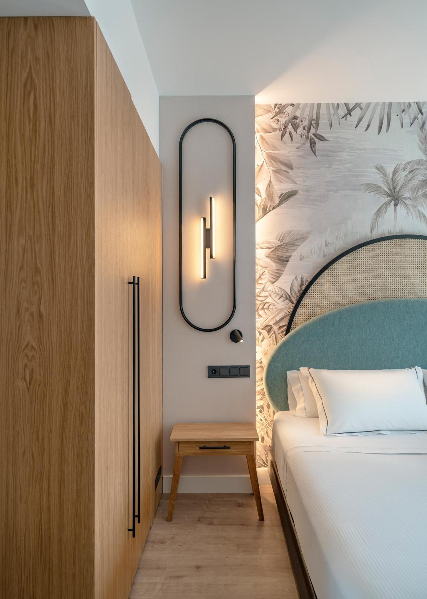 Vincci Room