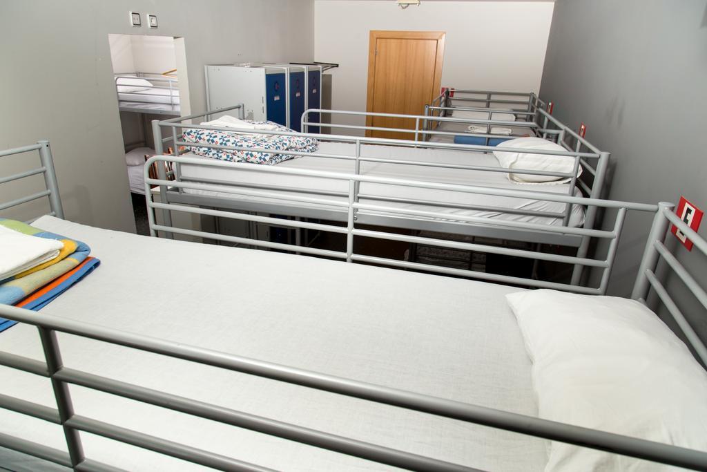 Bed in 9-Bed Mixed Dormitory Room,239500917:JPEG