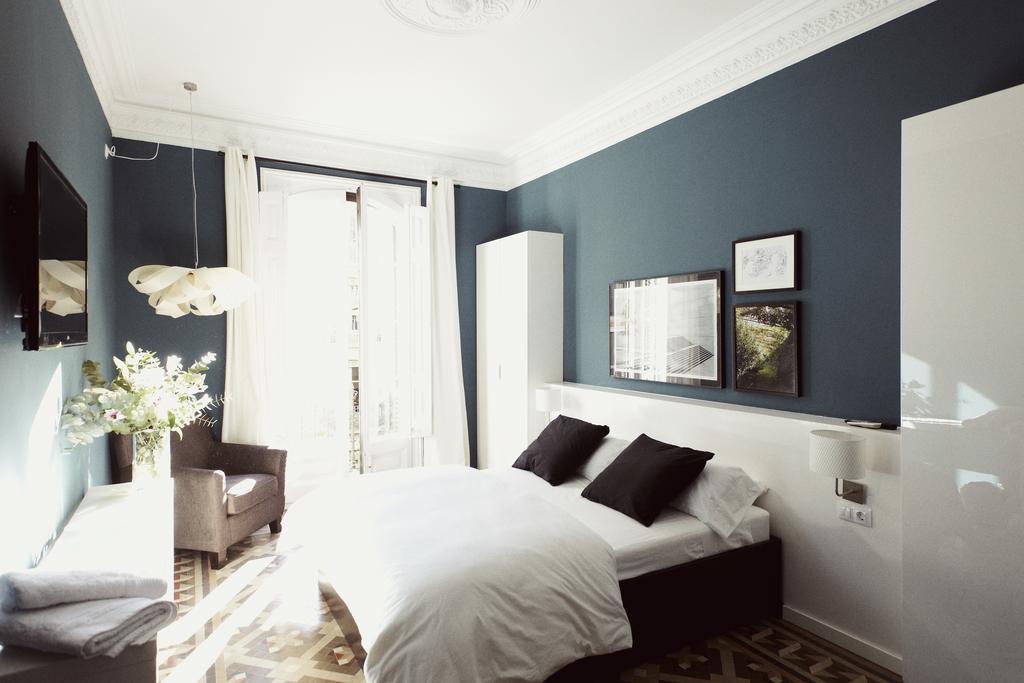 Double or Twin Room with Extra Bed (3 Adults)