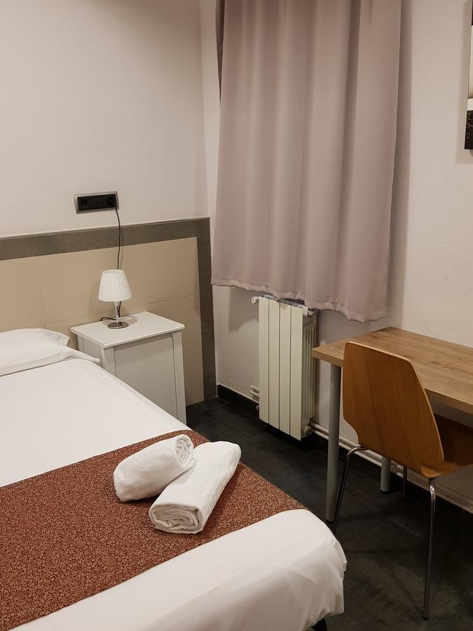 Single Room with Private Bathroom