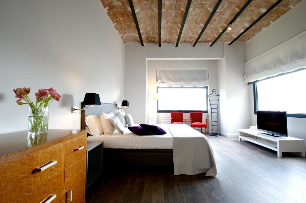 Superior Two-Bedroom Apartment with Terrace