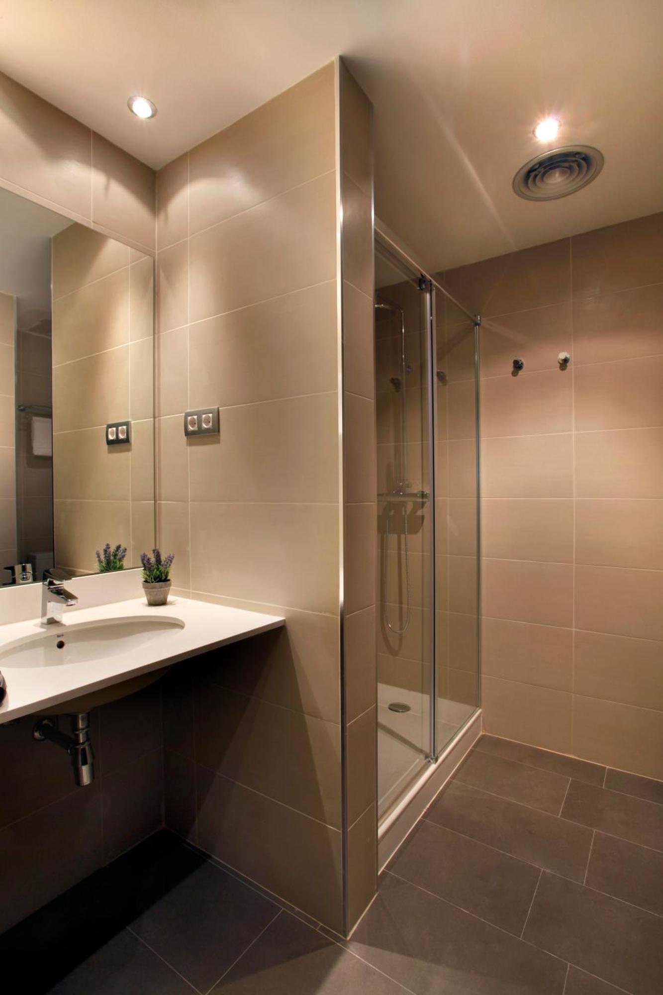 Two -Bedroom Apartment,1000064745:JPEG
