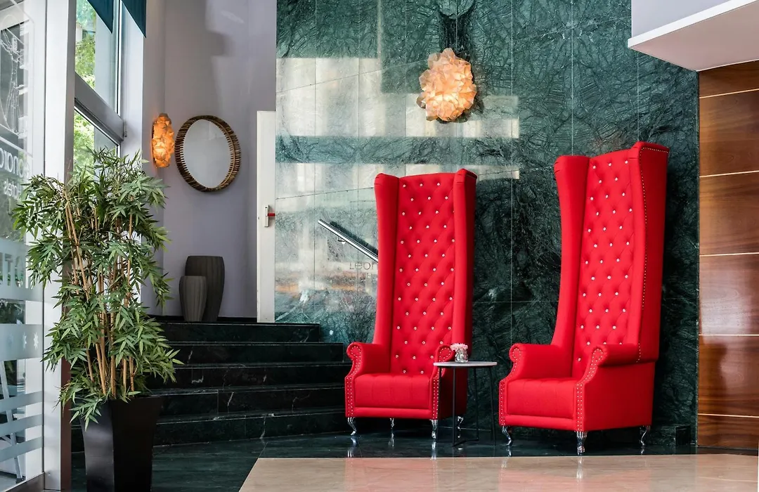 Leonardo Hotel Barcelona Gran Via-1