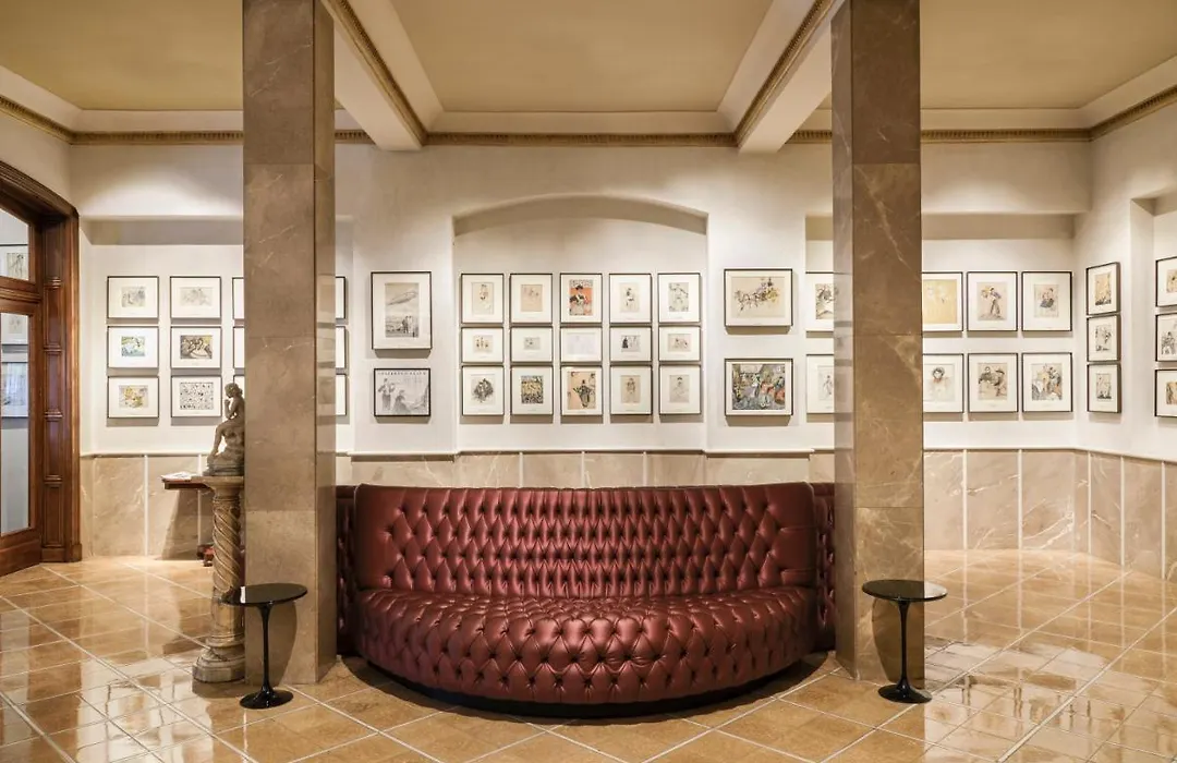 Hotel Astoria-1