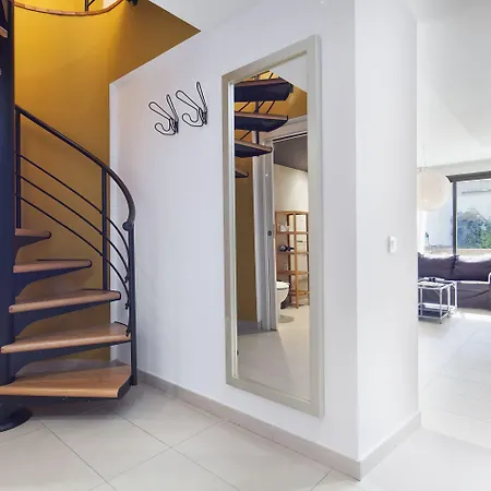 Inside Barcelona Apartments Sants-3