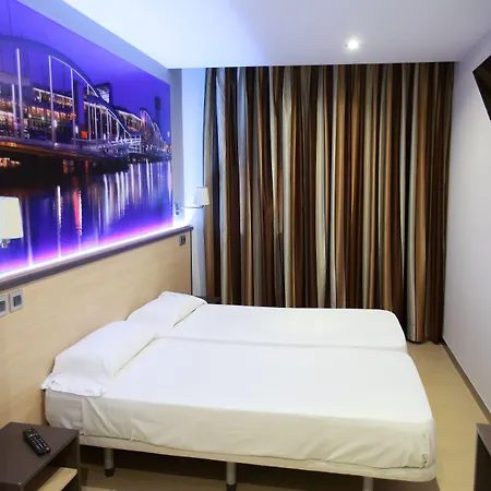 Hostal Las Flores Ramblas-2