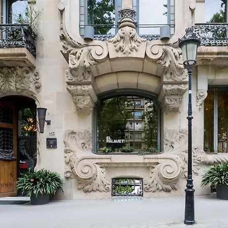 El Palauet Modernist Suites Barcelona-3