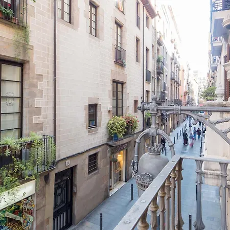 Rent Top Apartments Near Plaza De Catalunya-2