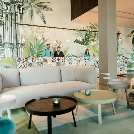 Motel One Barcelona-Ciutadella-3