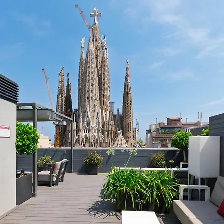 Sensation Sagrada Familia-3