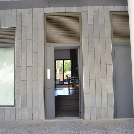 Durlet Beach Apartments-3