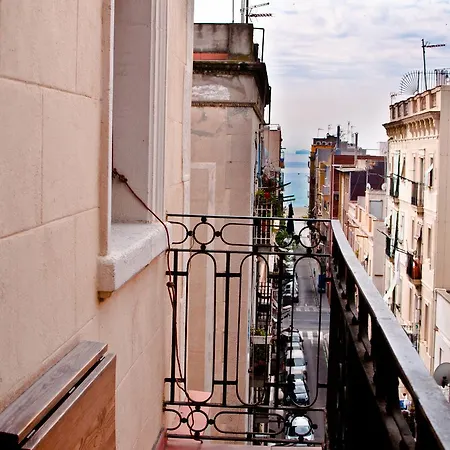Barceloneta Suites Apartments Beach-3