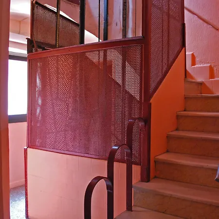 Hostal Radio Barcelona-2
