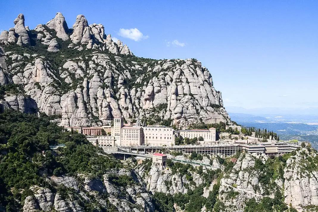 Blick auf das Kloster Montserrat
